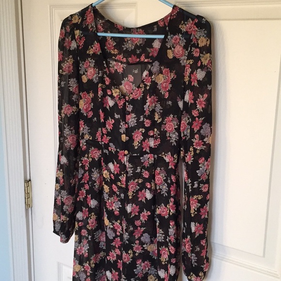 Sheer floral dress - Picture 2 of 4